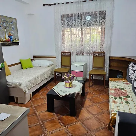 Apartment Xhemi Apartament Tirana